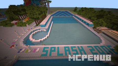 Огромный бассейн в аквапарке