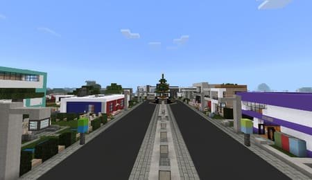 Ухоженная дорога, ведущая к центру города UKS