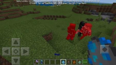 Игрок сражается с двумя Торами