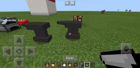 Пара установленных наковален в игре