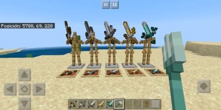 Обновлённые виды оружия, представленные на стойках для брони