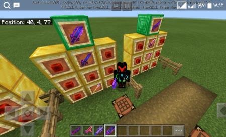 Игрок с усиленным мечом коренной породы в руках и представление рецепта крафта этого меча