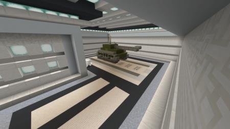 Танк в одном из помещений Тардиса