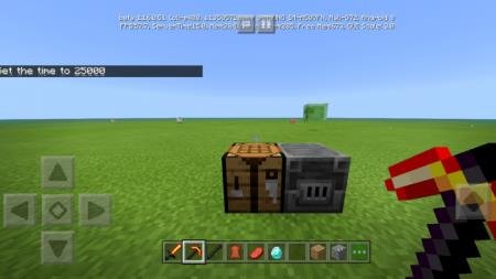 Расплавленная кирка в руках у игрока