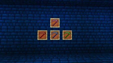 Предметы на стене