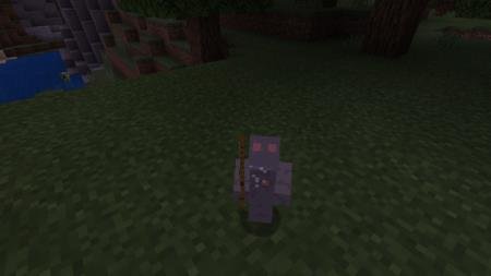 Металлический солдат-мечник