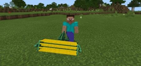 Игрок с уборочным оборудованием