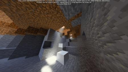 Красивые лучики света пробираются в пещеру сквозь отверстия