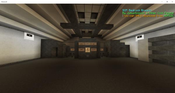 Игрок перед стеной с табличками в одной из комнат SCP