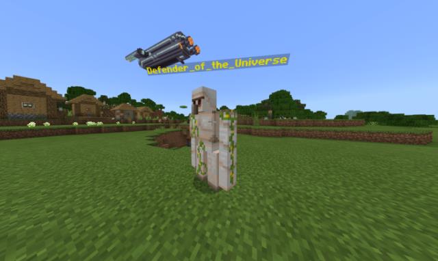 Железный голем с ником "Защитник вселенной" на поле