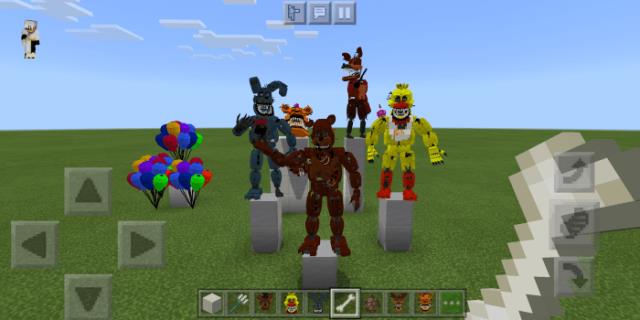 Гигантские и жуткие версии аниматроников с огромными зубами, представленные на платформах