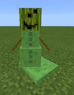 Голем из слизи со шлемом