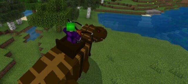 Игрок на тираннозавре