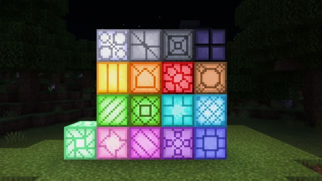 Различные ледяные лампы с красивыми узорами