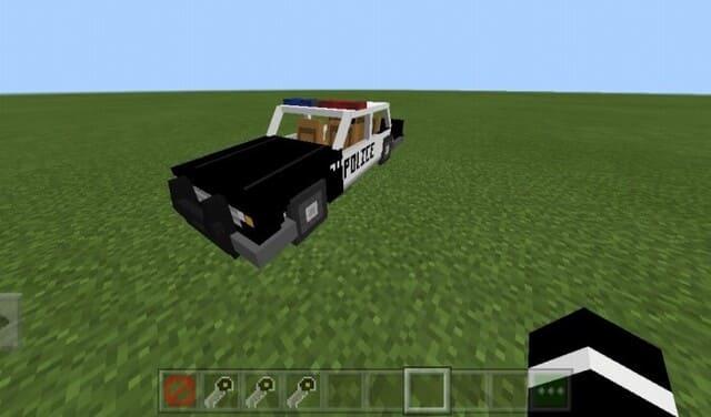 Полицейская машина