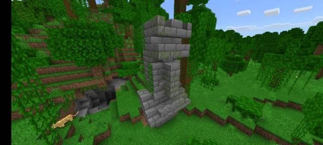 Статуя деревенского жителя в джунглях