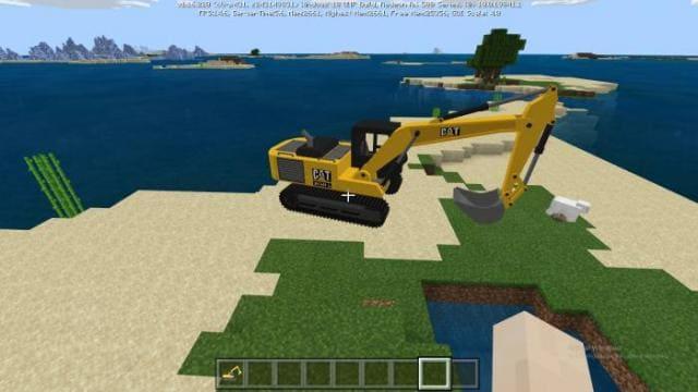 Экскаватор на берегу