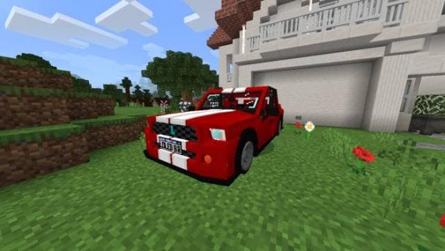 Красный автомобиль