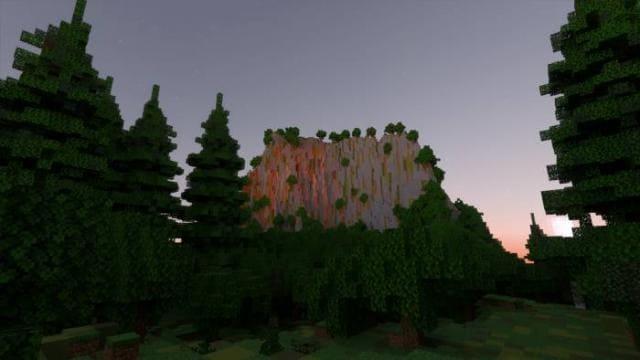 Большие горы на закате