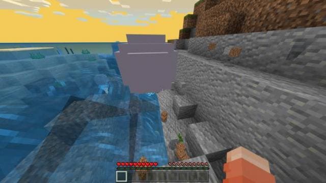 Кира атакует бомбой