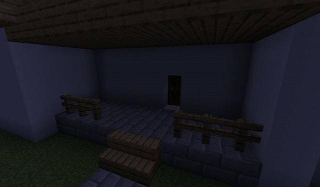 Мрачный вход в здание