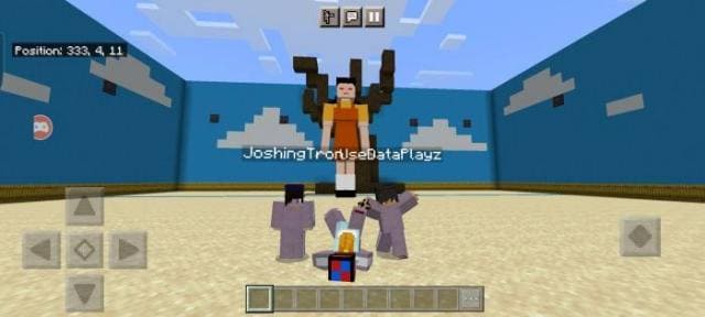 Огромный босс и его приспешники