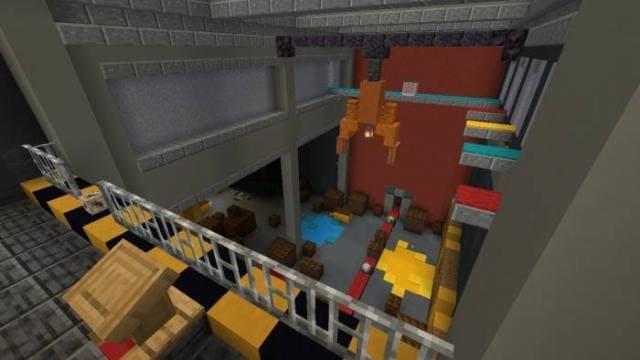 Кран на заводе