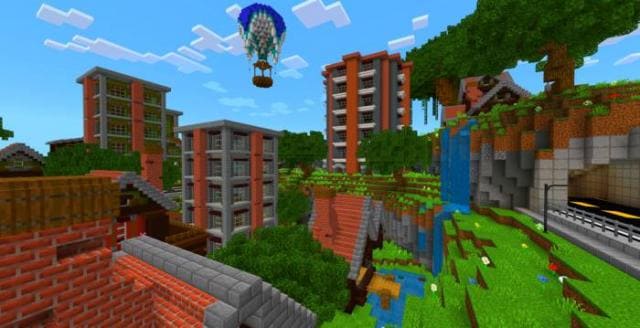 Воздушный шар в городе