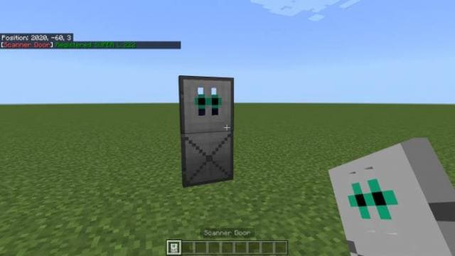 Игрок с запертой дверью в руке