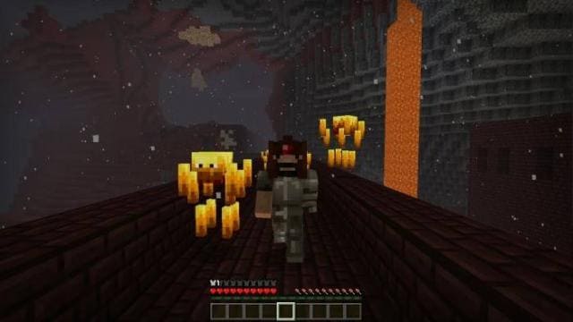 Игрок рядом с Диким пламенем