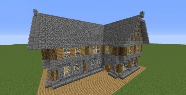 Вид на домик-таверну спереди