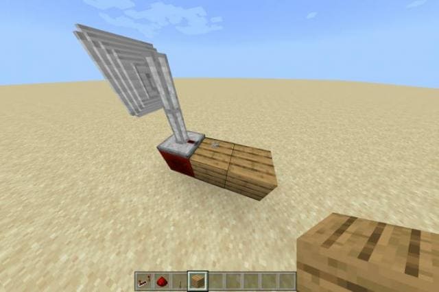 Две доски позади передатчика