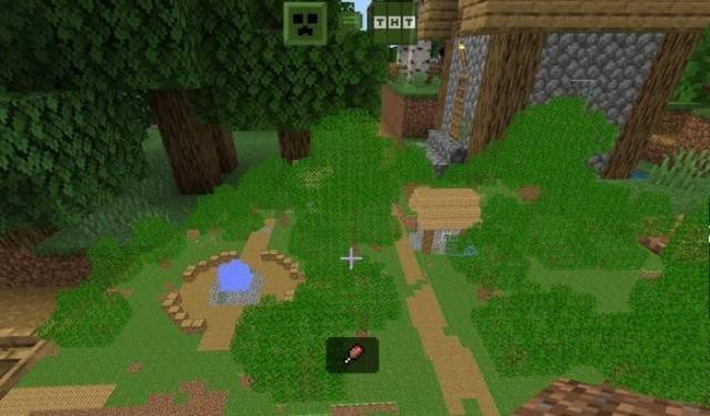 Большая карта в руке