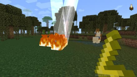 Молния Зевса на стойке для брони