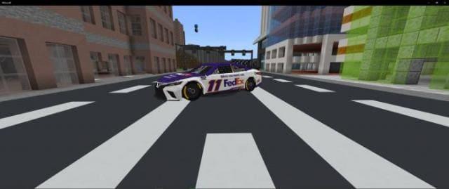 Бело-синий транспорт