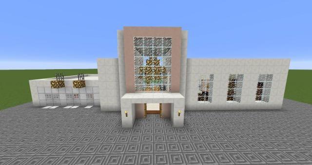 Как смотрится белый домик спереди