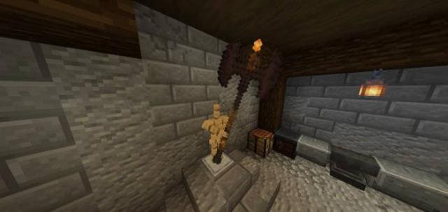 Гигантский черный топор