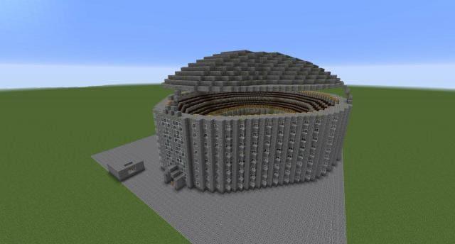 Как выглядит арена из камня спереди