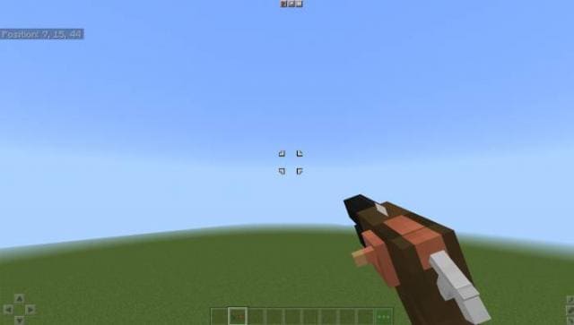 D.P-3400 в руке