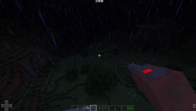 S.F.A.W.I-4/11 в руке