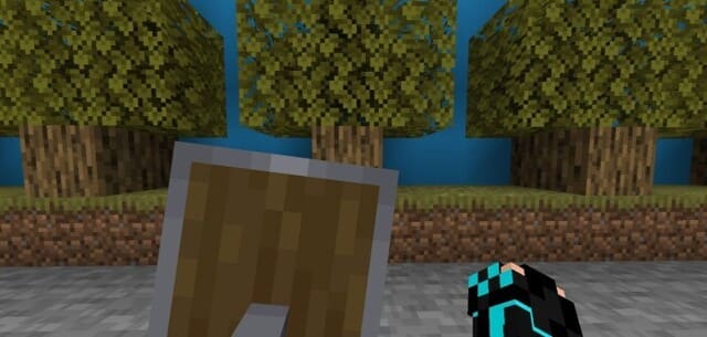 Игрок с квадратным щитом