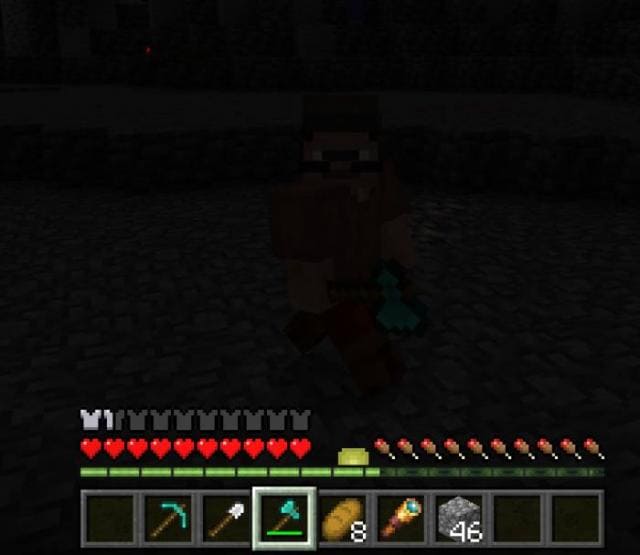 Игрок в мрачной пещере