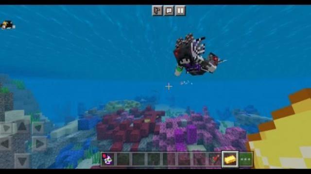 Русалка в океане