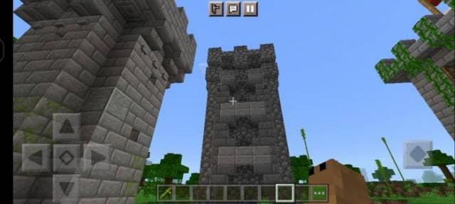 Средневековая стена