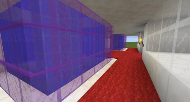 Белые ворота вид внутри 3