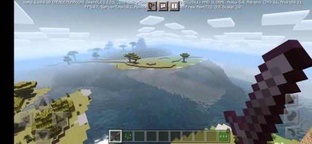 Небольшое озеро и речка