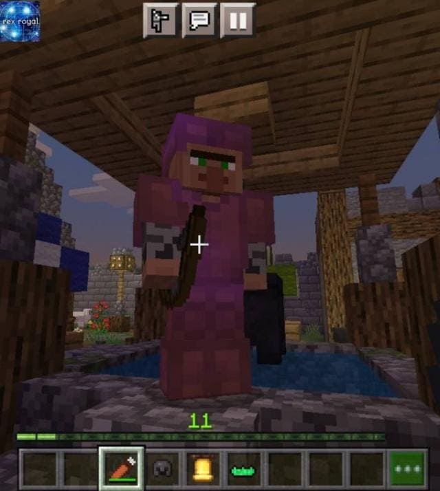 Сельчанин идет ловить рыбу