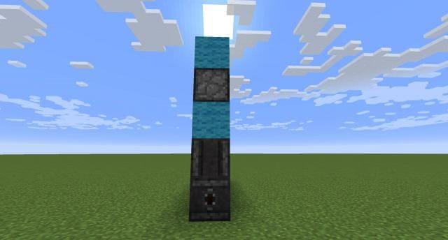 Простенькая дверь вид сбоку