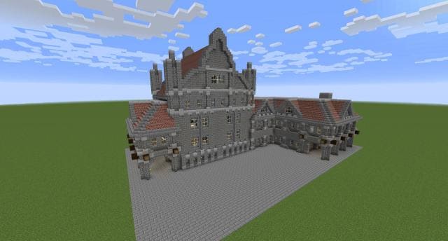 Старинная база вид сзади