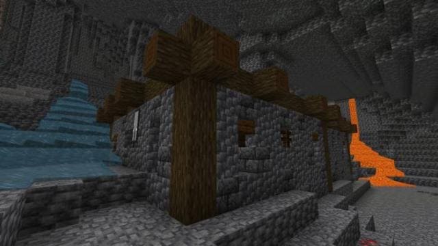 Дом пещерного жителя сбоку